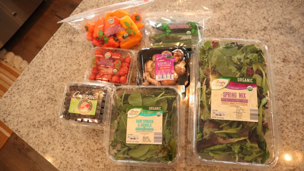 our Aldi favorites for eating organic on a budget. 